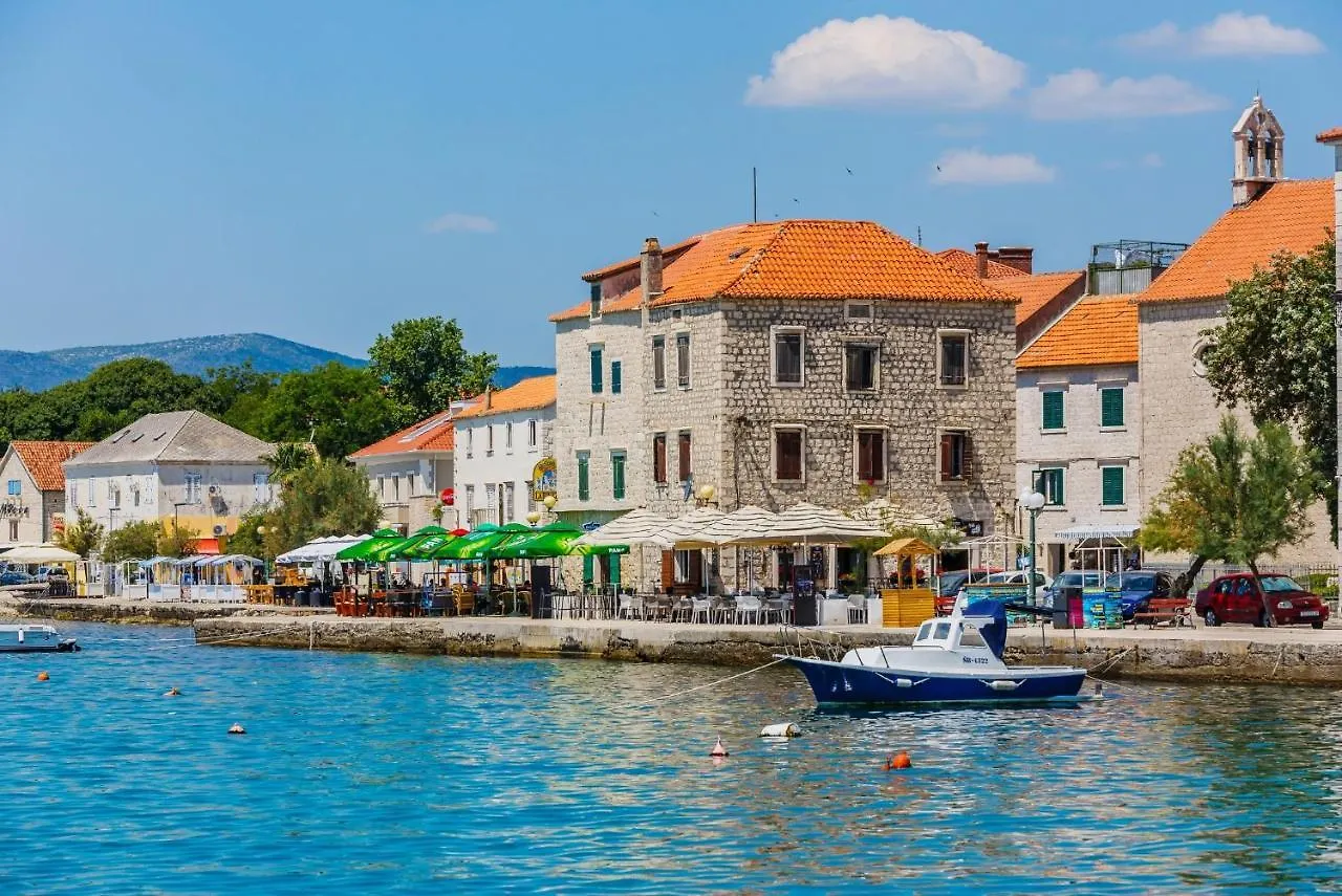 Apartment Bircic Kastela Croatia